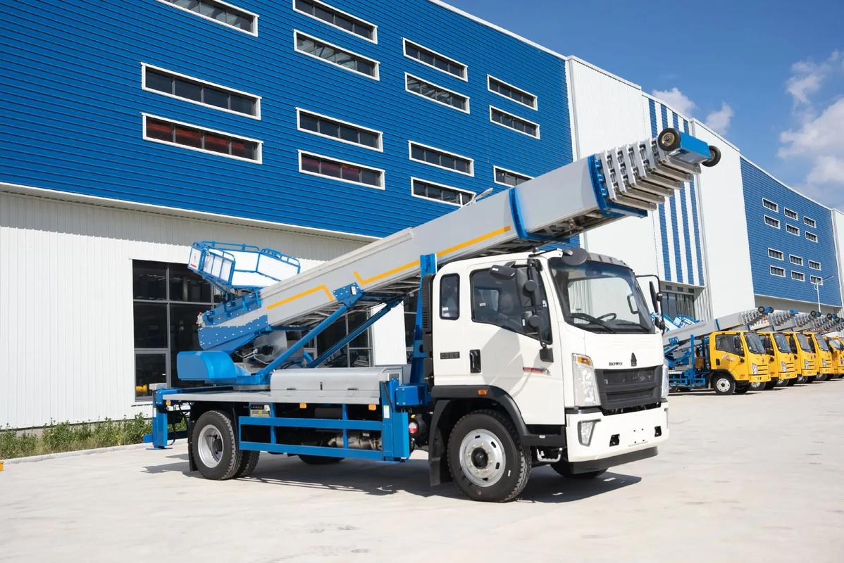 东山县出租云梯车高空作业车 建筑垃圾搬运